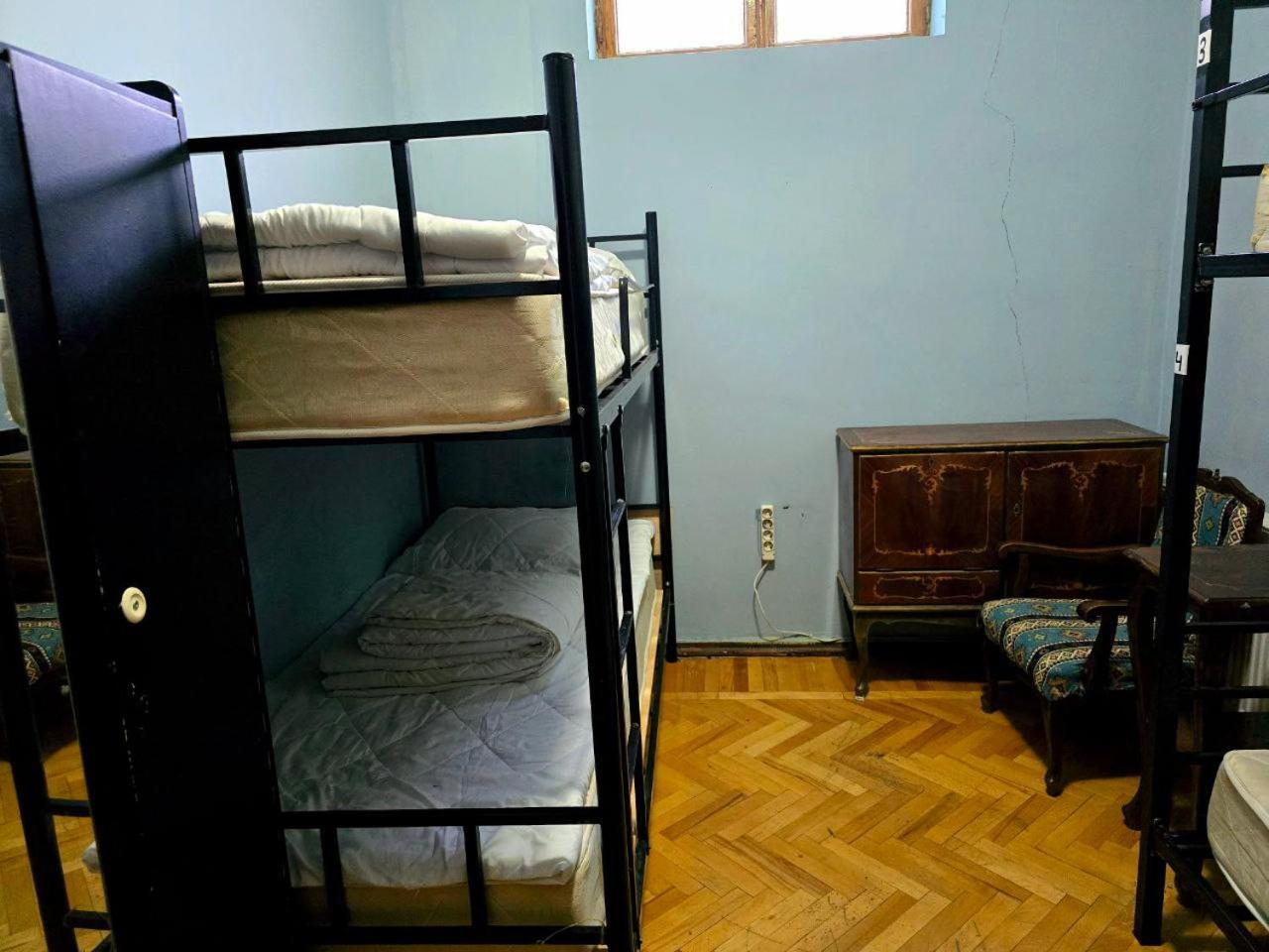 Colors Hostel Tbilisi ภายนอก รูปภาพ