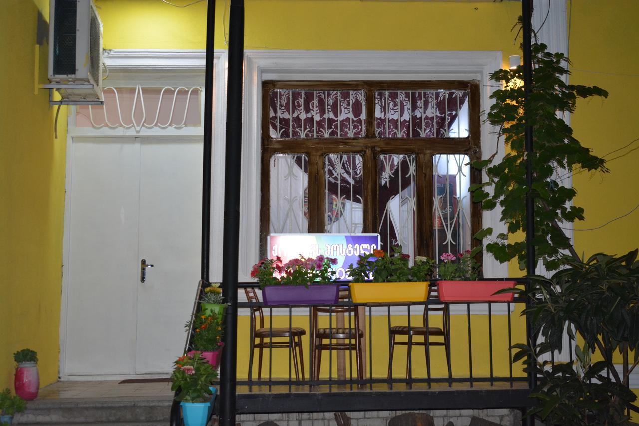 Colors Hostel Tbilisi ภายนอก รูปภาพ