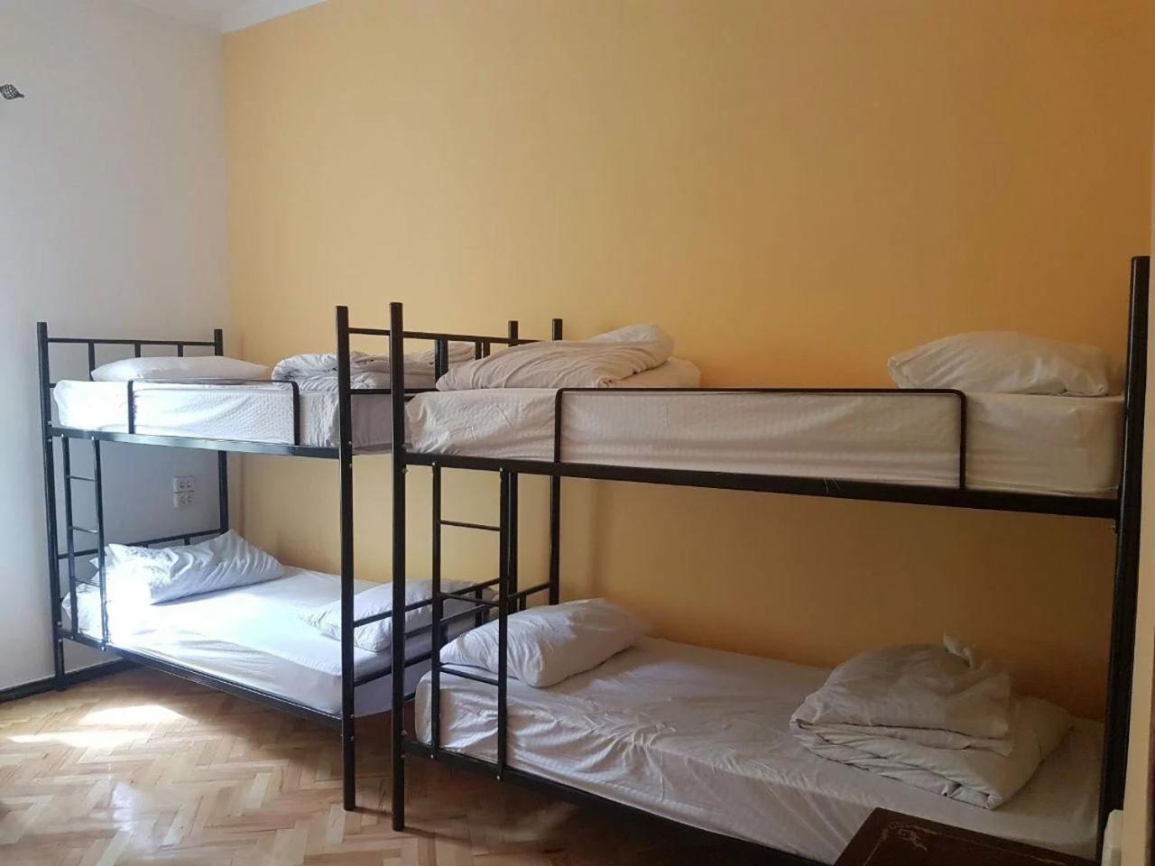 Colors Hostel Tbilisi ภายนอก รูปภาพ