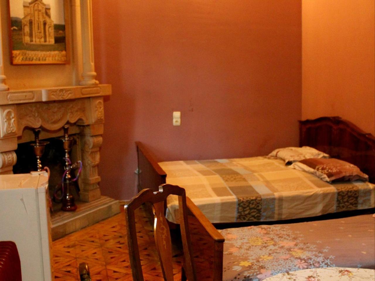 Colors Hostel Tbilisi ภายนอก รูปภาพ